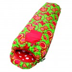 740017v13_01_butterflygirlsleepingbag_feature_OUT13