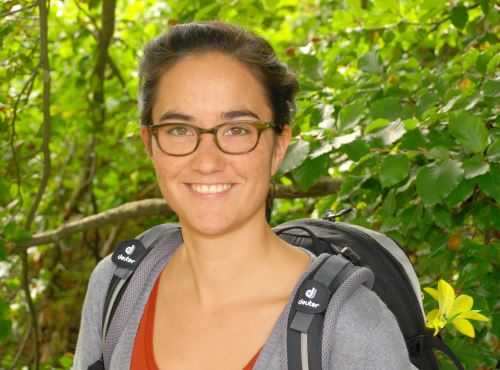 Bei Deuter ist Katrin Riedel bringt als Corporate Responsibility Managerin Ökologie, Ökonomie und Soziales in Einklang. Foto: (c) Deuter