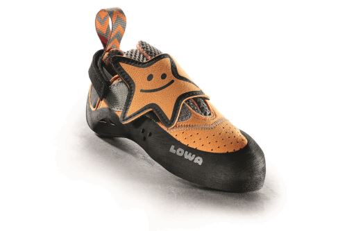 Kinder klettern gerne. Lowa bietet mit dem Pirol Kids einen idealen Kletterschuh für die Kleinen an. Foto: (c) Kinderoutdoor.de
