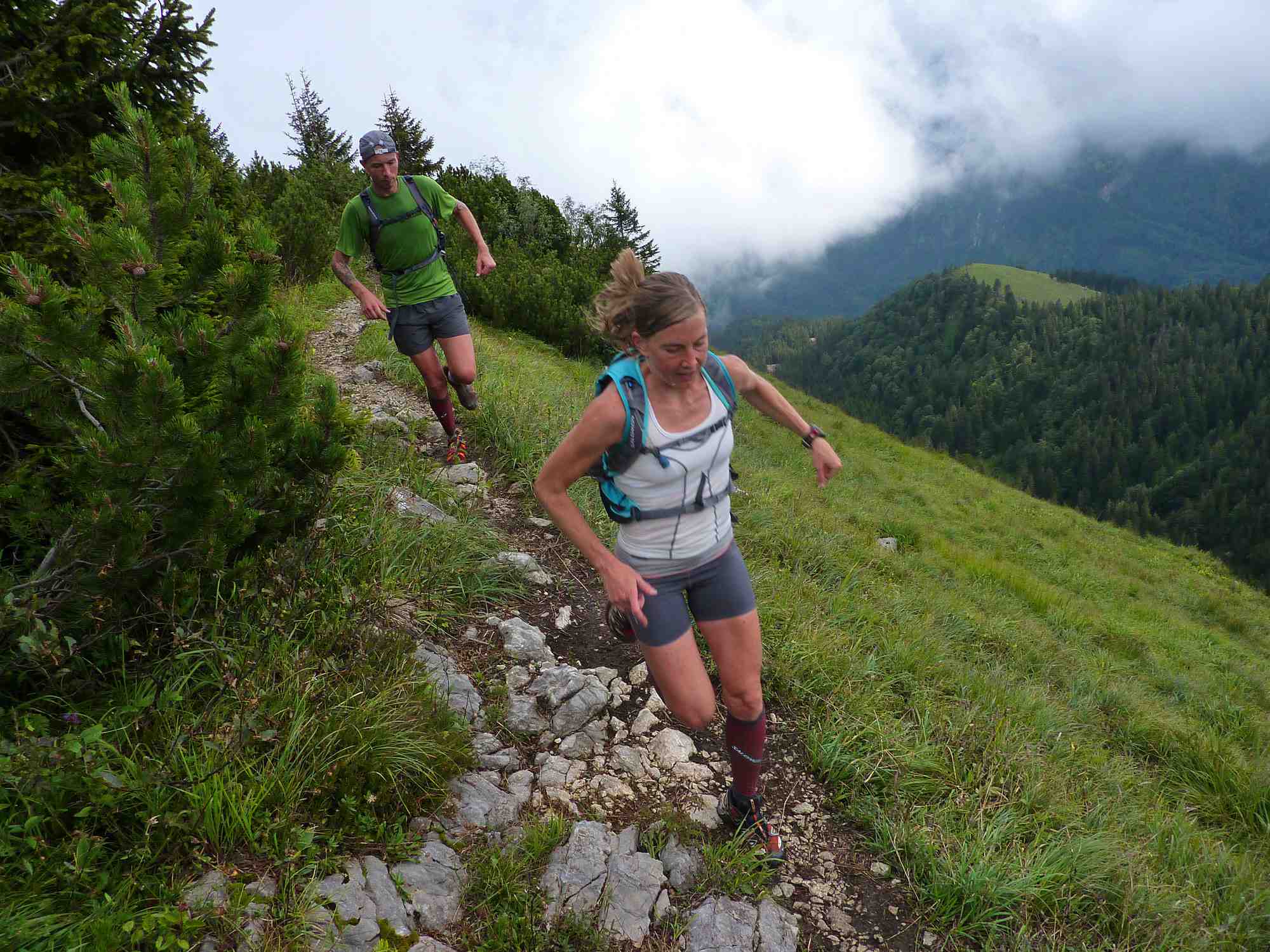 Flott durchs Gelände mit dem neuen Trailrunning Schuh von Salomon. Foto: (c) Salomon