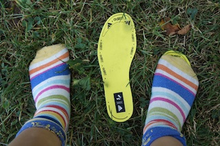 Die Adifit Einlegesohlen zeigen, ob dem Kind der adidas Terrex Schuh auch wirklich passt. Foto: (c) Kinderoutdoor.de
