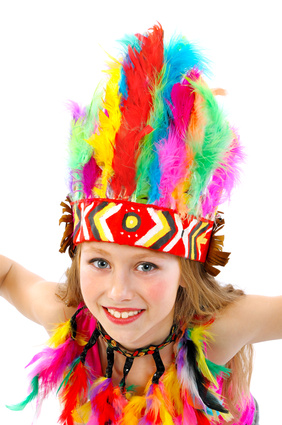 Los hol das Lasso raus! Eine Schnitzeljagd mit Aufgaben zum Thema Indianer kommt bei den Kindern super an.! Foto: © Shmel - Fotolia.com