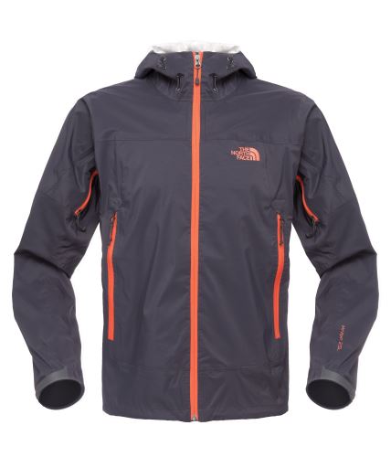 Leichte Jacke für schwere Wetter. The North FAce verwendet beim Men´s Pursuit Jacket eine Hy Vent 2,5L Membrane. Foto: (c) The North Face