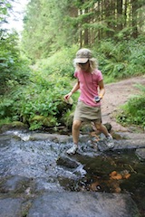 Auch beim Geocaching ist auf den schicken adidas Skort Verlass. Foto: (c) kinderoutdoor.de