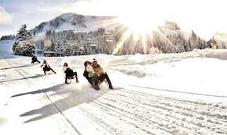 Ein verhext schöner Winterurlaub in Österreich: Im Söller Hexenwinter gibt es heuer auf und abseits der Pisten jede Menge zu erleben. Foto: pro.media kommunikation