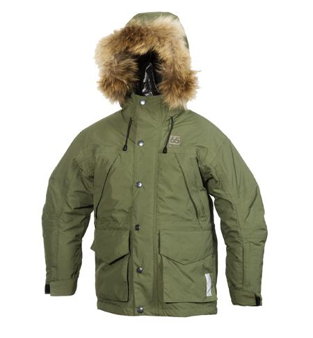 Ein warmes Teil für alle Fälle ist der Bragi Parka von 66 North, der mit seinen vielen praktischen Details überzeugen kann. BU: (c) 66 North