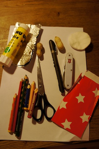 Unsere Basteltipps kommen ohne viel Material und Werkzeug aus. Alles was Ihr braucht findet Ihr zuhause. Foto: (c) Kinderoutdoor.de