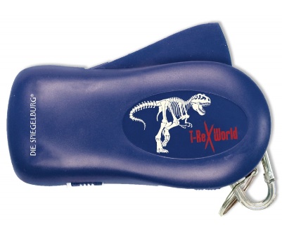 Eine Dinolampe von Spiegelburg für Outdoor Kids. Dank dem Dynamo sind keine Batterien notwendig. Foto (c) Die Spiegelburg Verlag