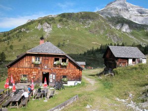 Eine lohnendes Ziel im Lungau: Die Jakoberalm.  Copyright: Naturpark Riedingtal  Lungau/ Salzburger Land/ A 