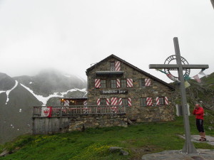 Eine Perle unter den DAV Hütten: Die Darmstädter Hütte. Foto (c) Thalunil, Wikipedia, Lizenz: Creative Commons by-sa 3.0 de